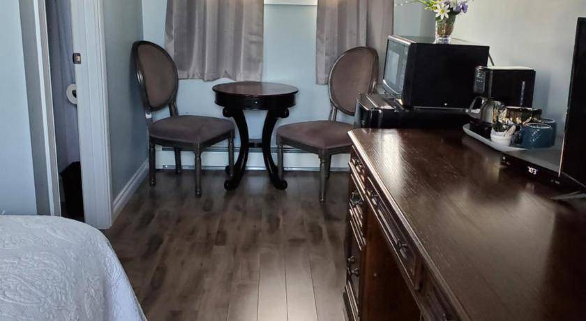 Photo of Livingroom in Nipigon