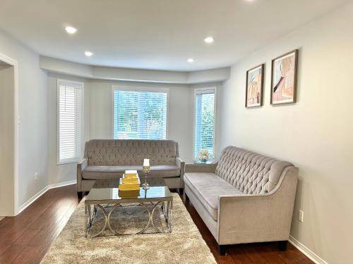 Photo of Livingroom in Alcona
