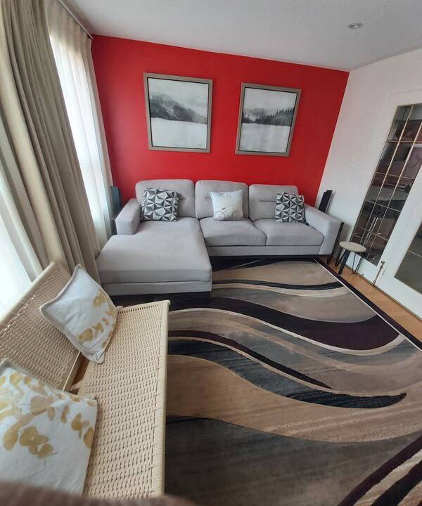 Photo of Livingroom in Markham