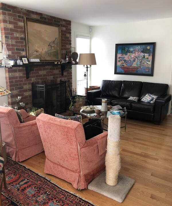 Photo of Livingroom in Ottawa Division