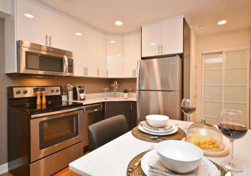 Photo of Kitchen in Centretown West