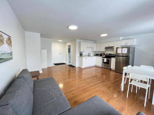 Photo of Livingroom in Barrie