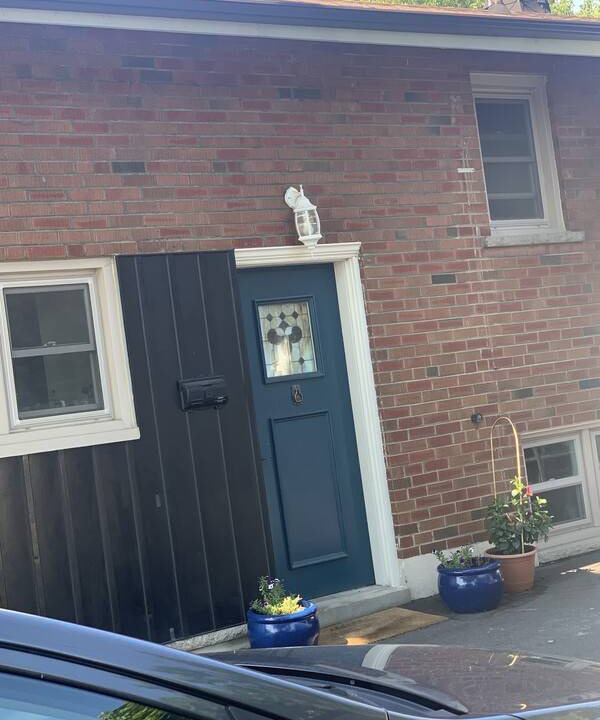 Photo of Others in Sullivan