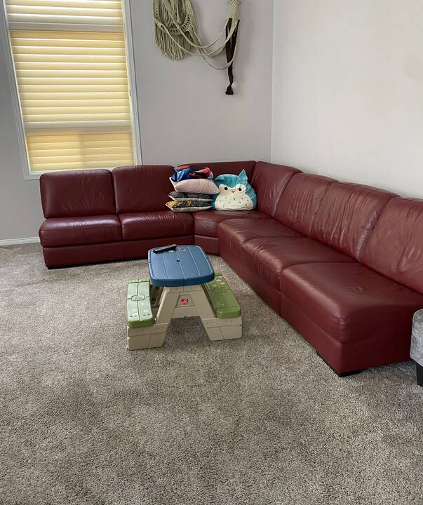 Photo of Livingroom in Ottawa Division
