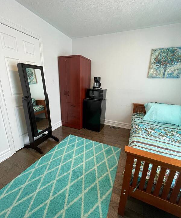 Photo of Bedroom in Richmond Hill