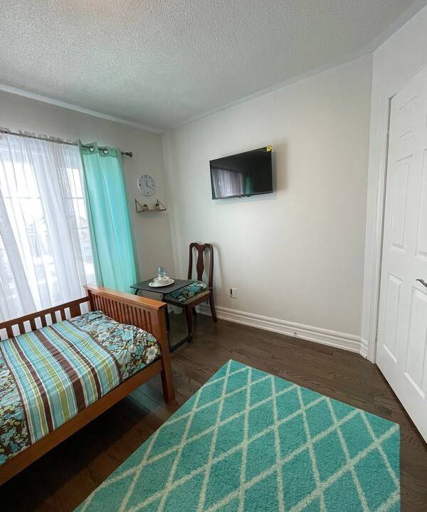 Photo of Bedroom in Richmond Hill
