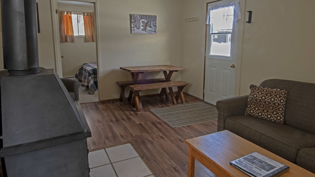 Photo of Livingroom in Lake of Bays