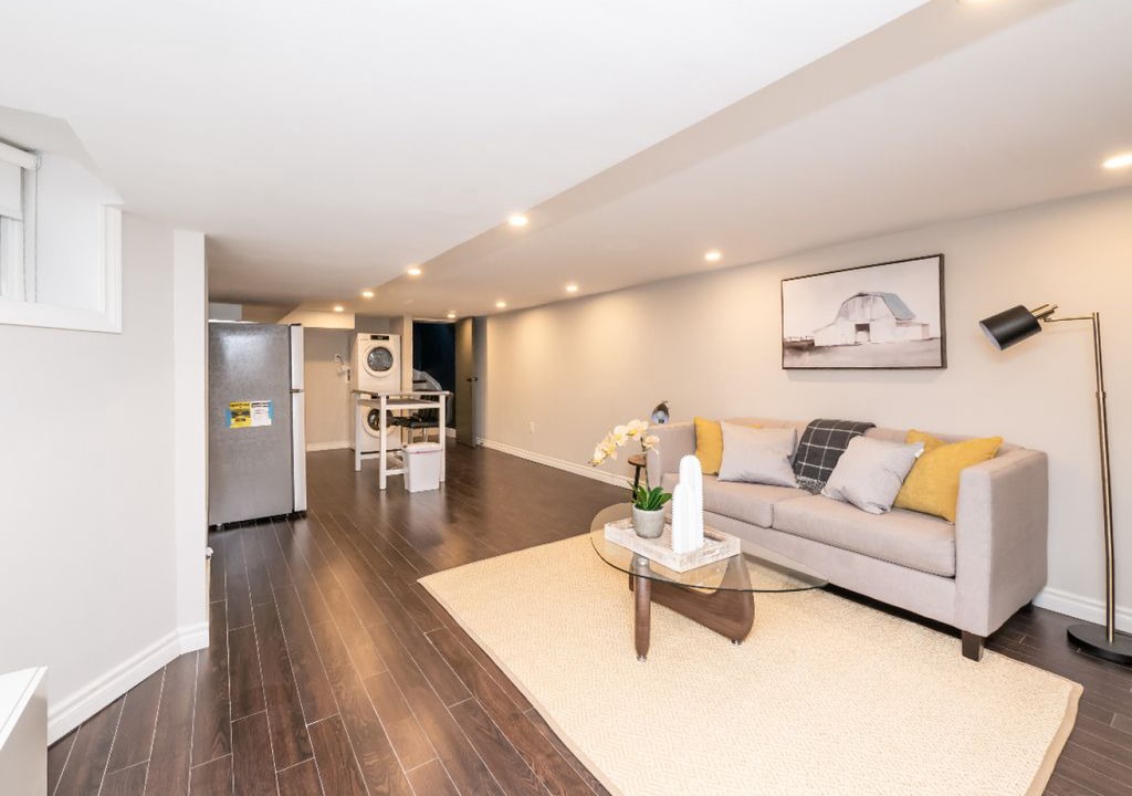 Photo of Livingroom in Dufferin Grove