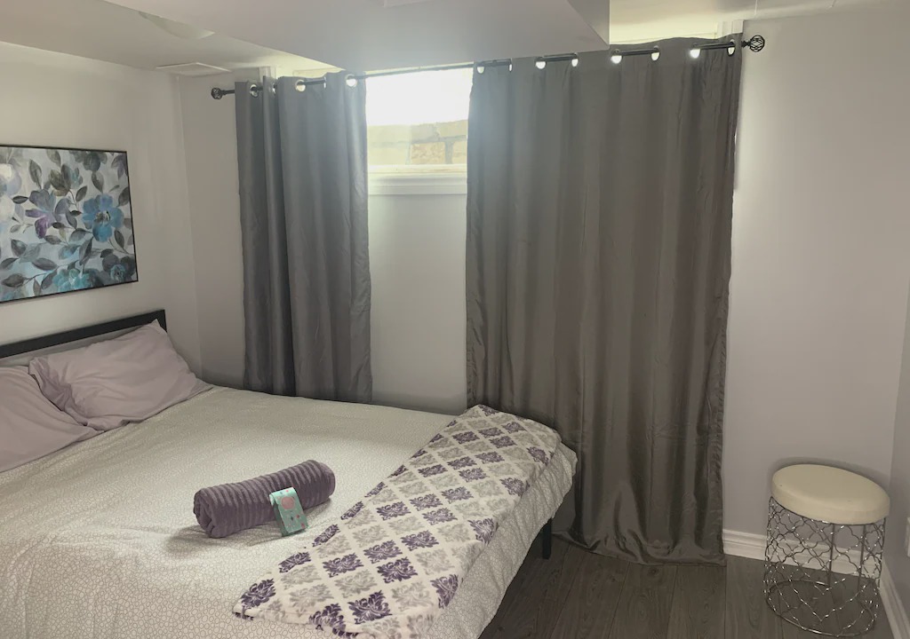 Photo of Bedroom in Vanier North