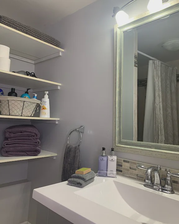 Photo of Bathroom in Vanier North