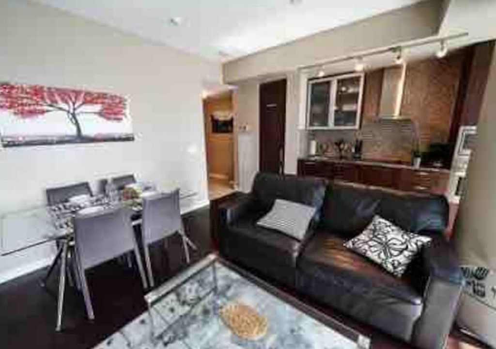 Photo of Livingroom in Central Waterfront