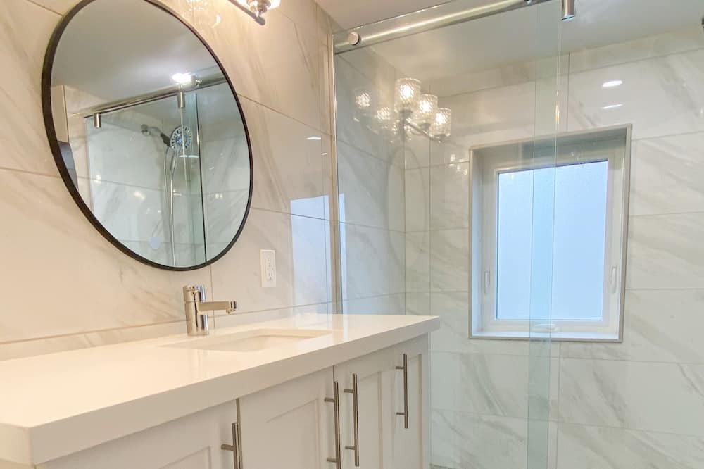 Photo of Bathroom in Port Dover