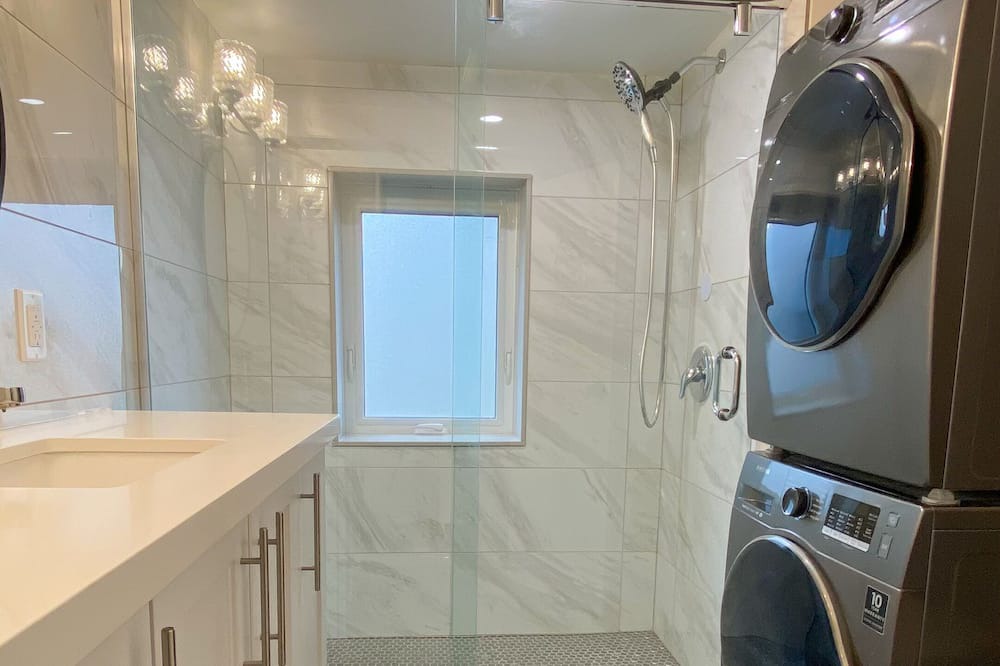Photo of Bathroom in Port Dover