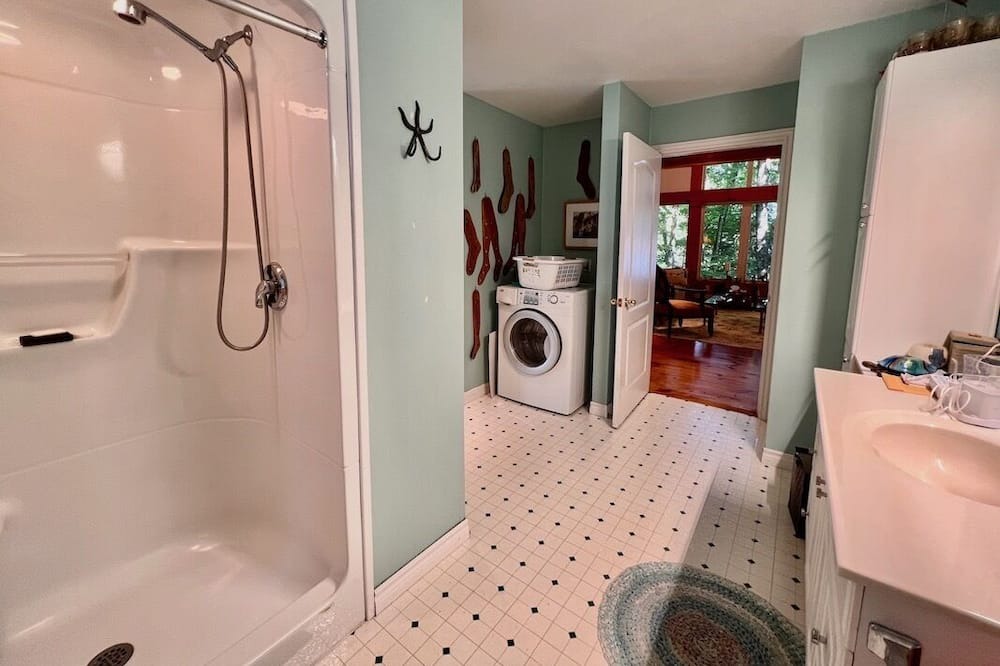 Photo of Bathroom in North Kawartha