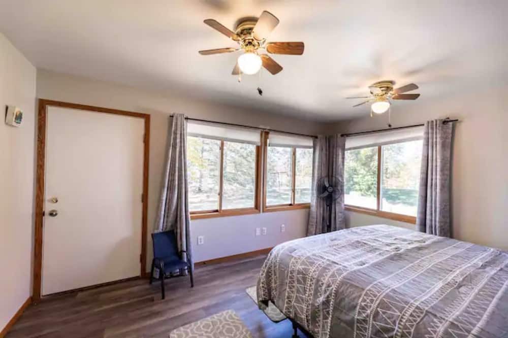 Photo of Bedroom in Battle Lake