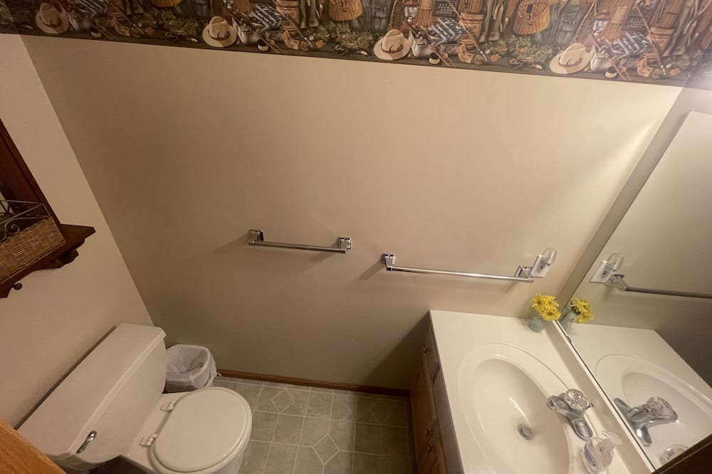 Photo of Bathroom in Annandale