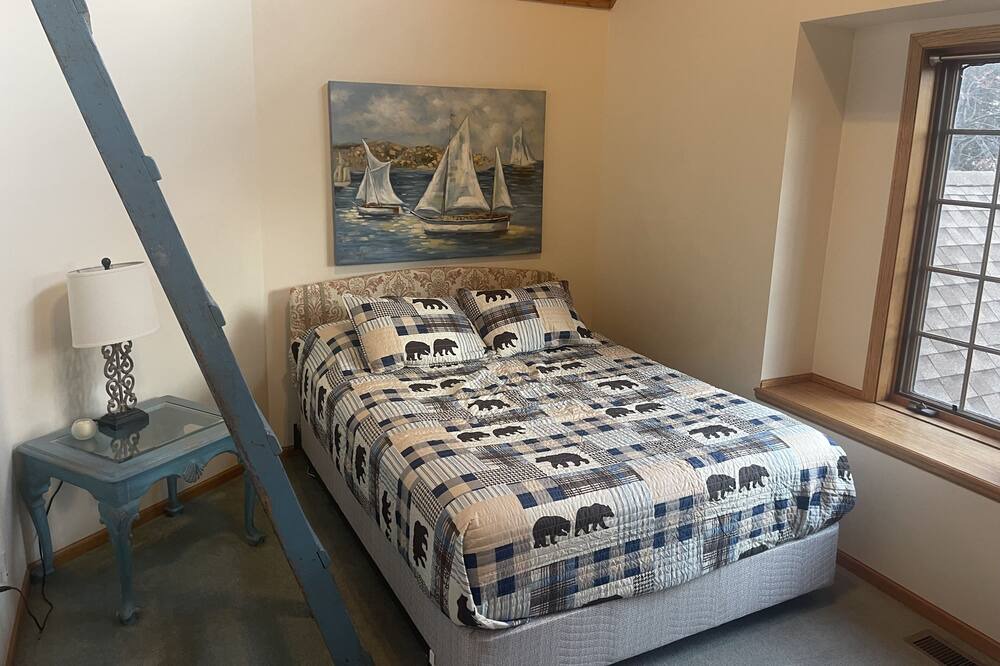 Photo of Bedroom in Annandale