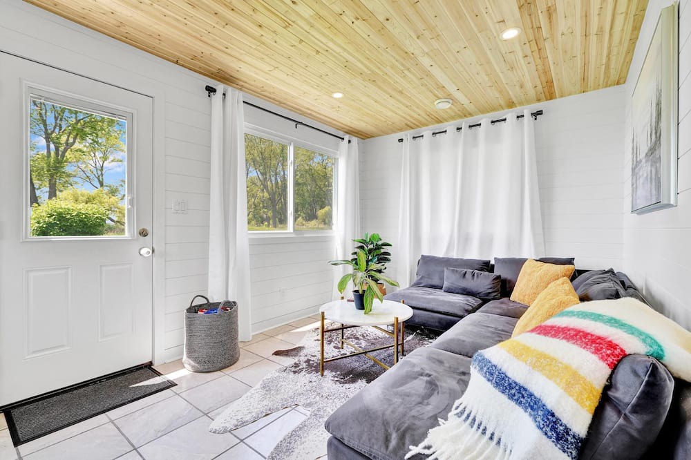 Photo of Livingroom in Selkirk