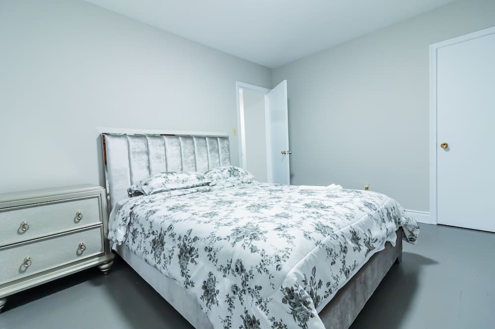 Photo of Bedroom in Whitby