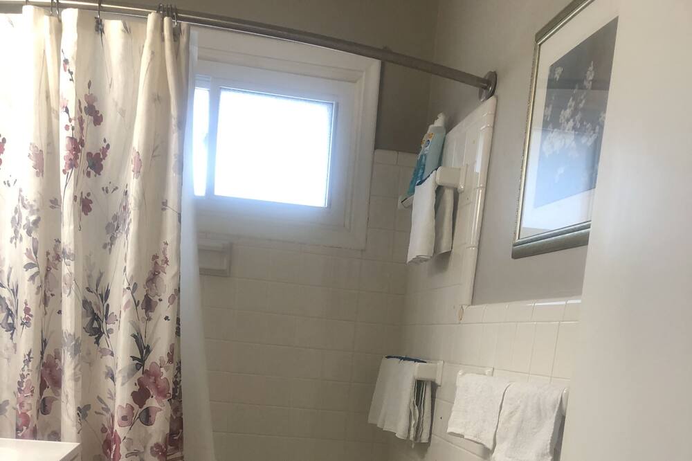 Photo of Bathroom in East Bloomington