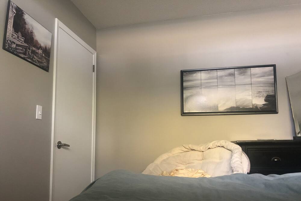 Photo of Bedroom in East Bloomington