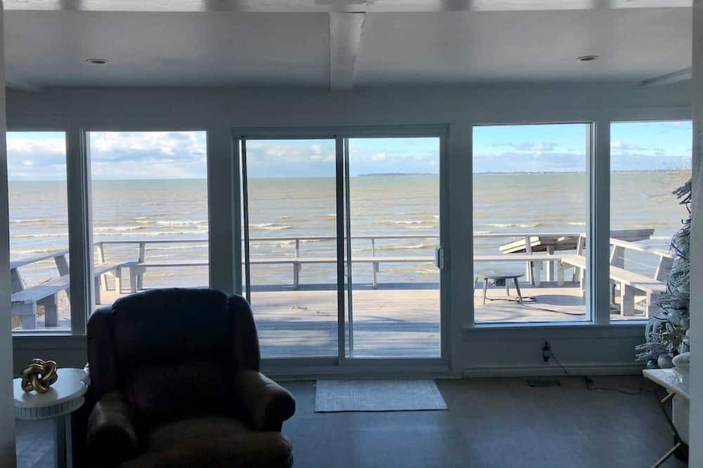 Photo of Livingroom in Wainfleet