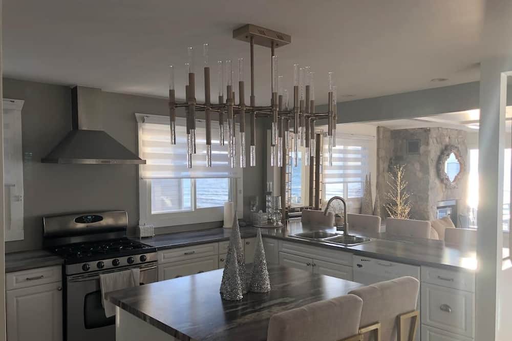 Photo of Kitchen in Wainfleet