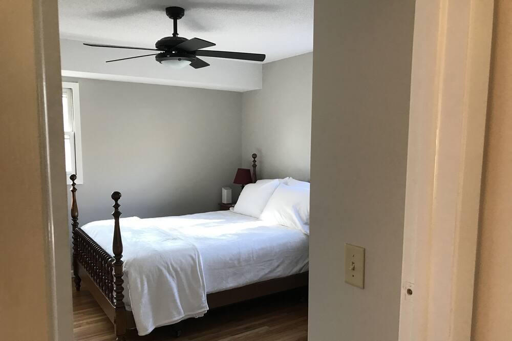 Photo of Bedroom in Richfield