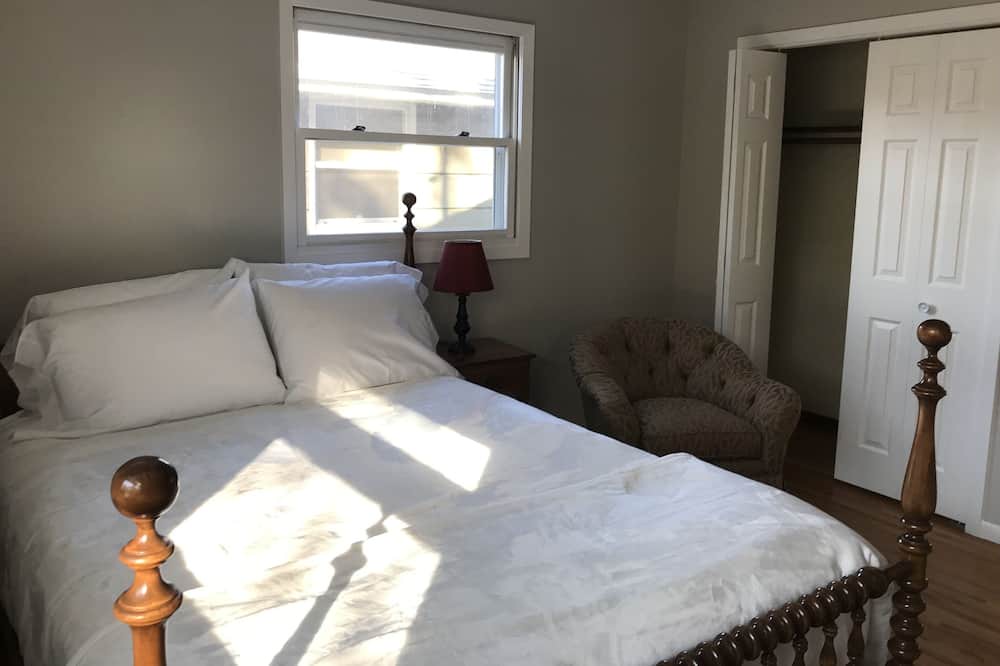 Photo of Bedroom in Richfield