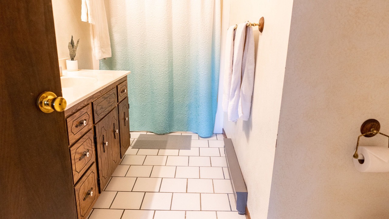 Photo of Bathroom in Deerwood