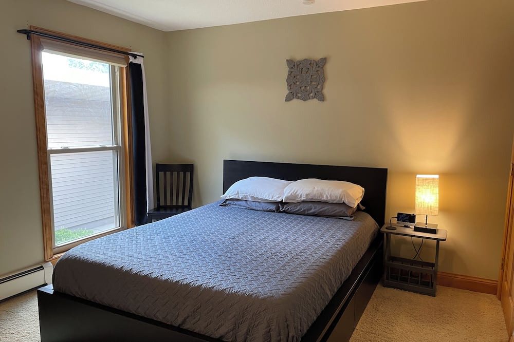Photo of Bedroom in Chaska