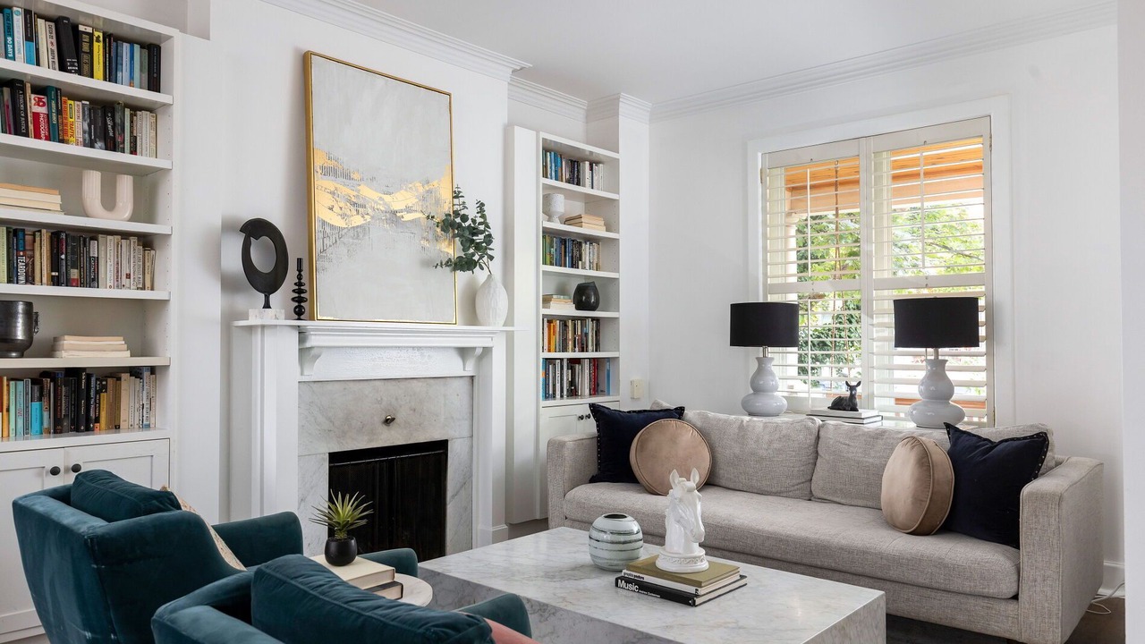 Photo of Livingroom in Trinity - Bellwoods