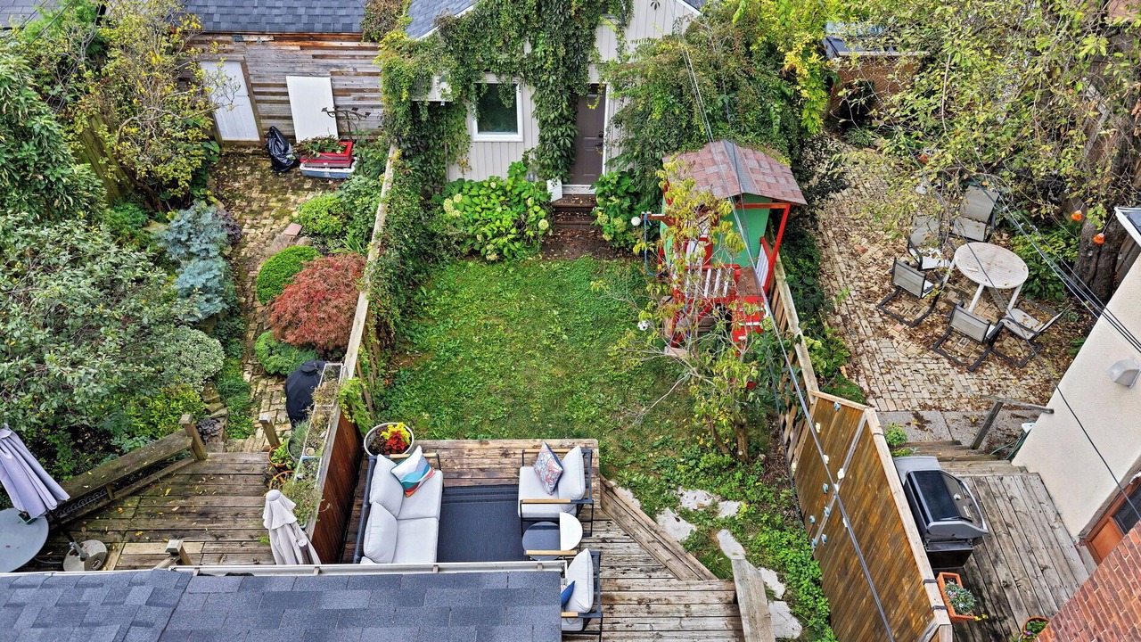 Photo of Outdoor in Trinity - Bellwoods