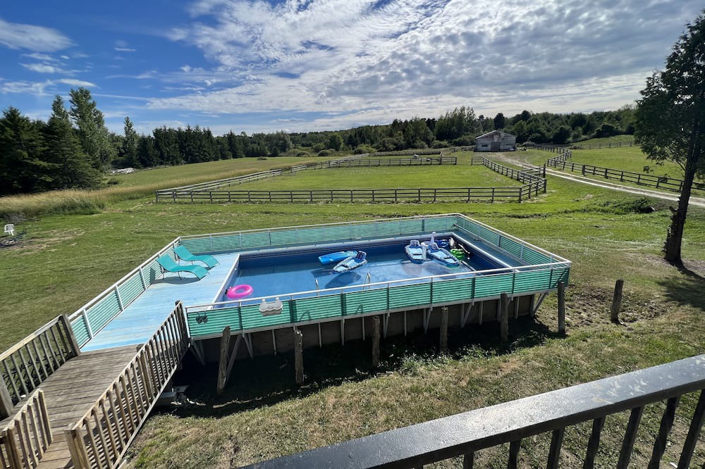 Photo of Outdoor in Caledon