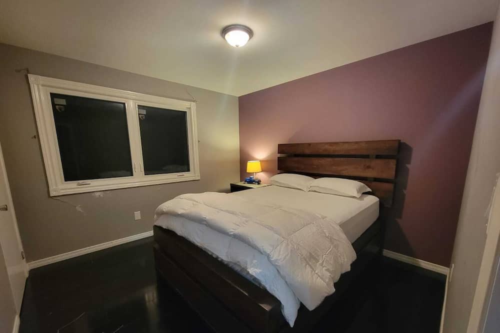 Photo of Bedroom in Caledon