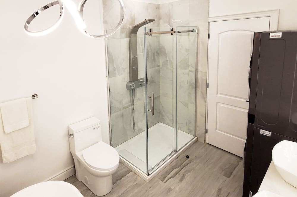 Photo of Bathroom in Paris