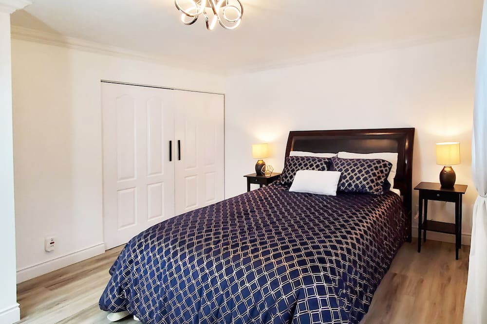 Photo of Bedroom in Paris