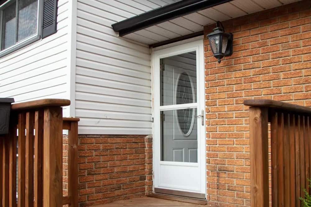 Photo of Outdoor in St. Clair