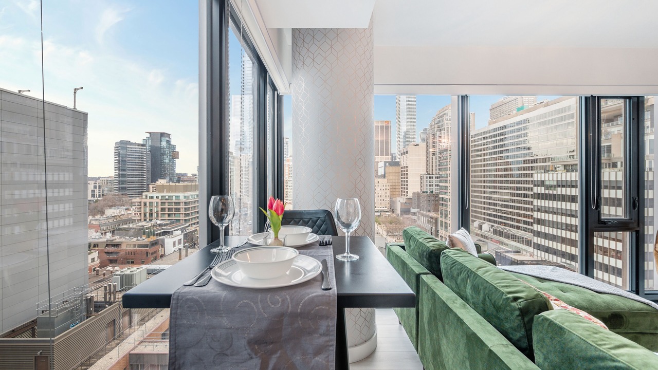 Photo of Bedroom in Bloor-Yorkville