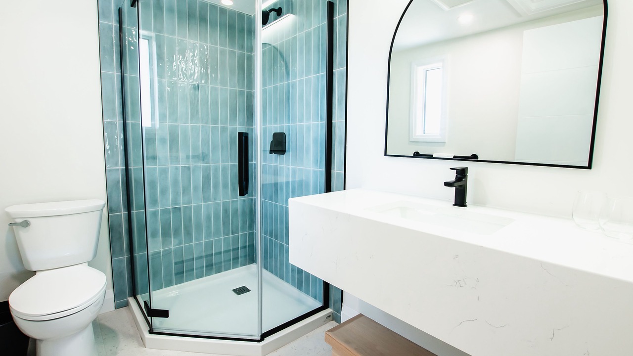 Photo of Bathroom in Grand Bend