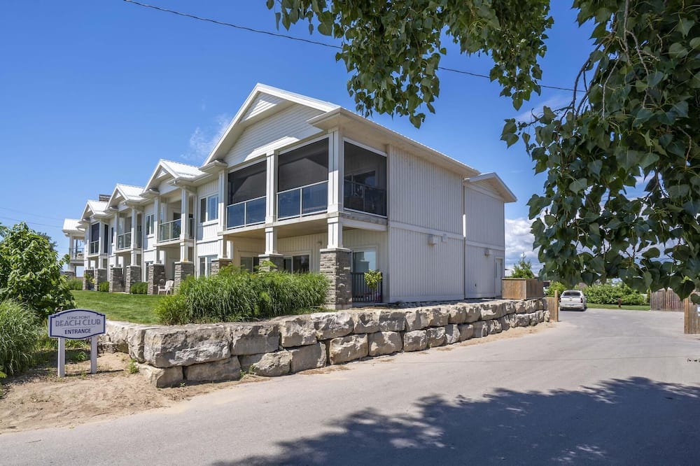Photo of Outdoor in Long Point