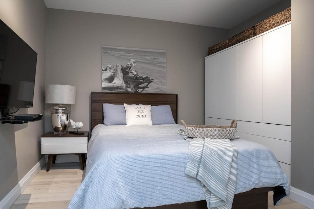 Photo of Bedroom in Long Point