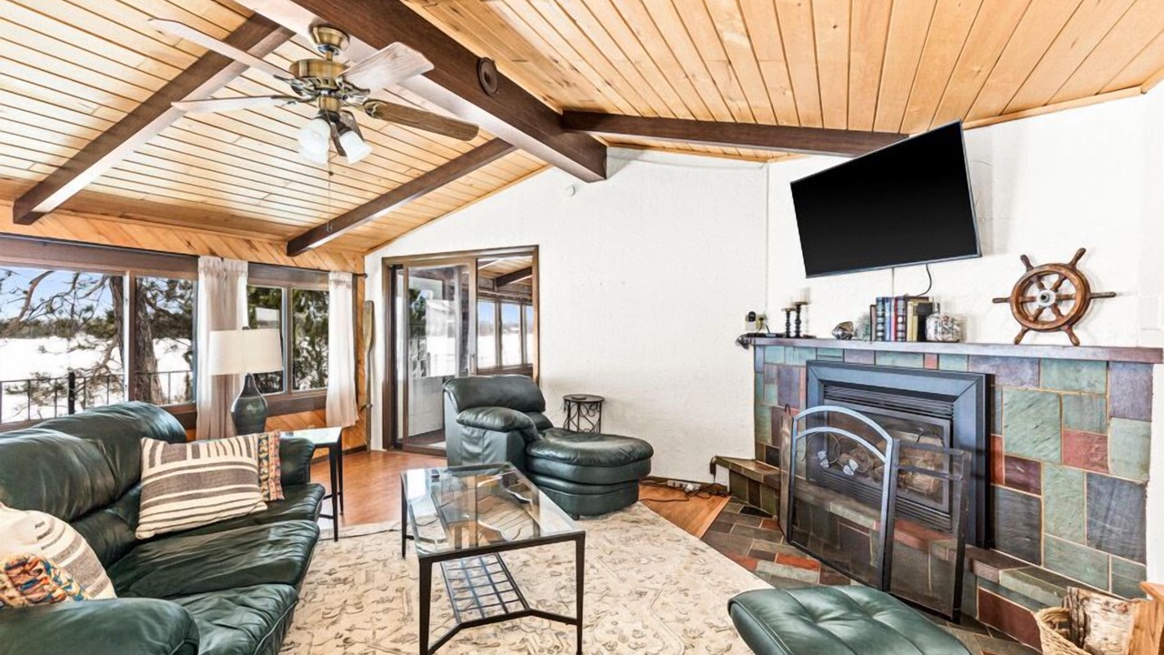 Photo of Livingroom in Duluth