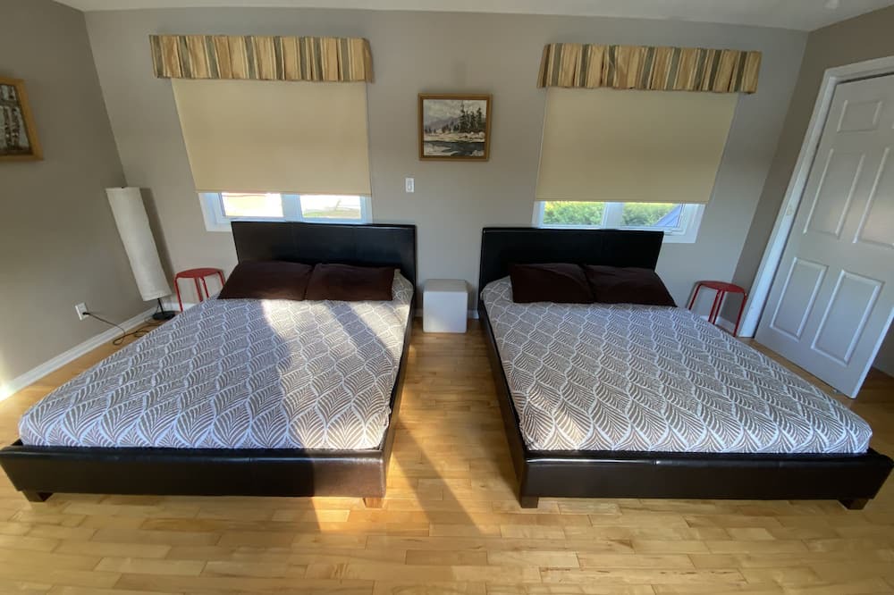 Photo of Bedroom in Leeds and the Thousand Islands