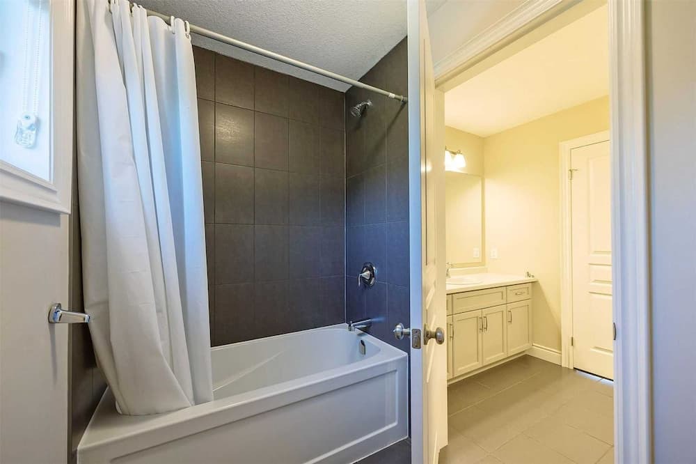 Photo of Bedroom in London