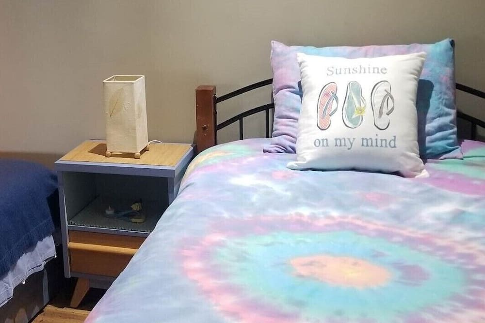 Photo of Bedroom in Twin Bay