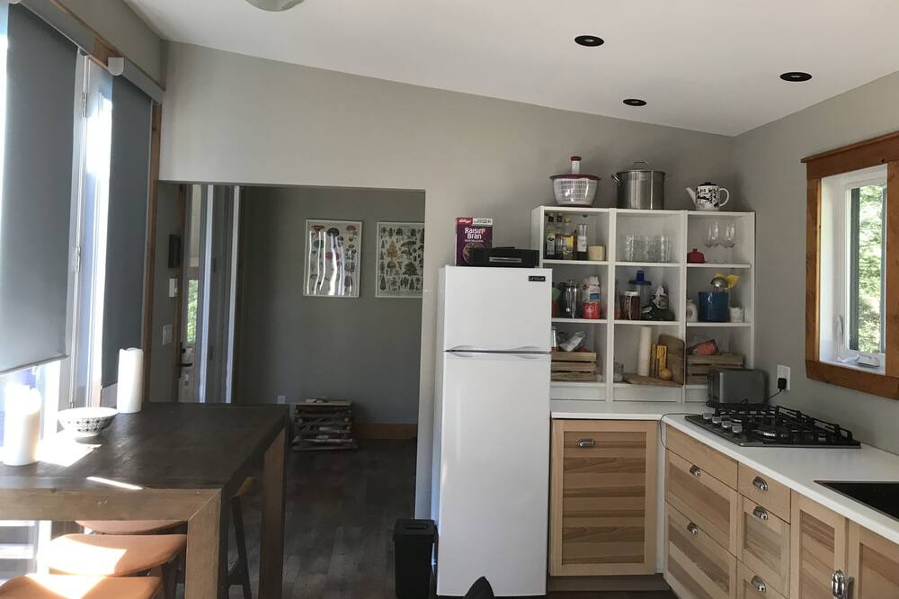 Photo of Kitchen in North Frontenac