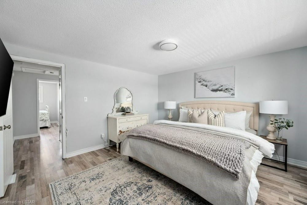 Photo of Bedroom in White Oaks
