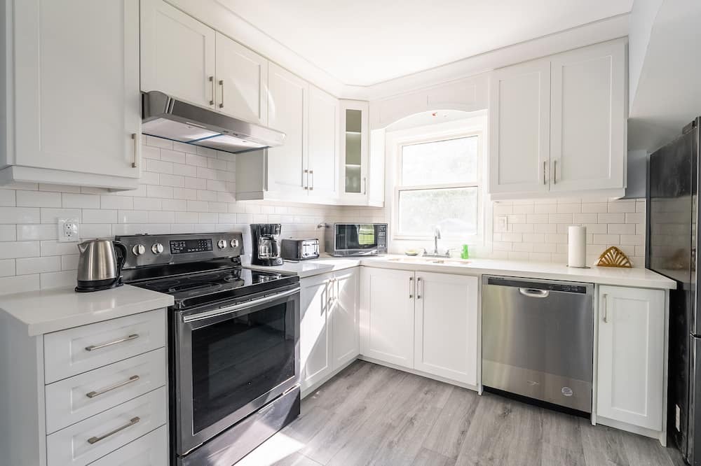 Photo of Kitchen in Dunnville