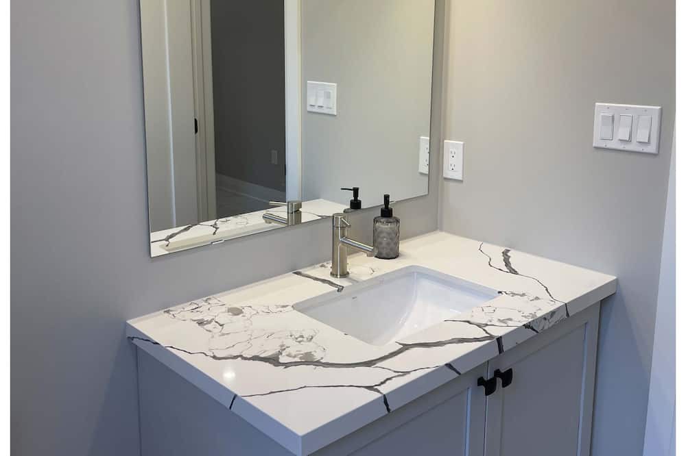 Photo of Bathroom in Durham Region